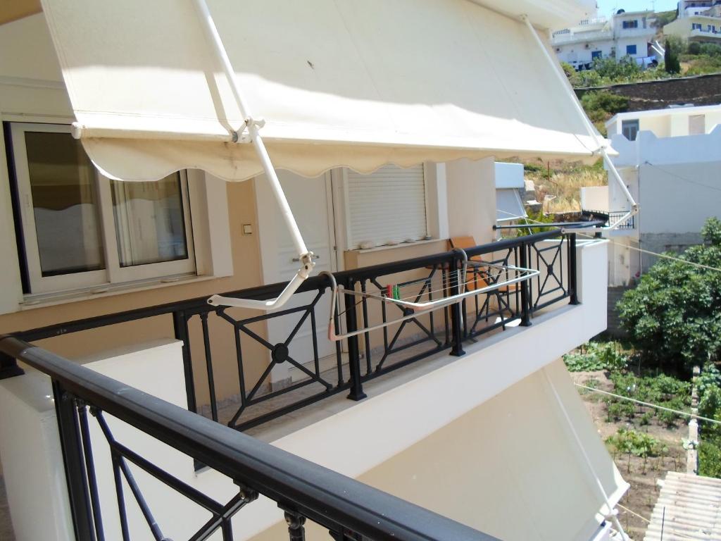 Costareli Aparthotel Fournoi Exterior photo