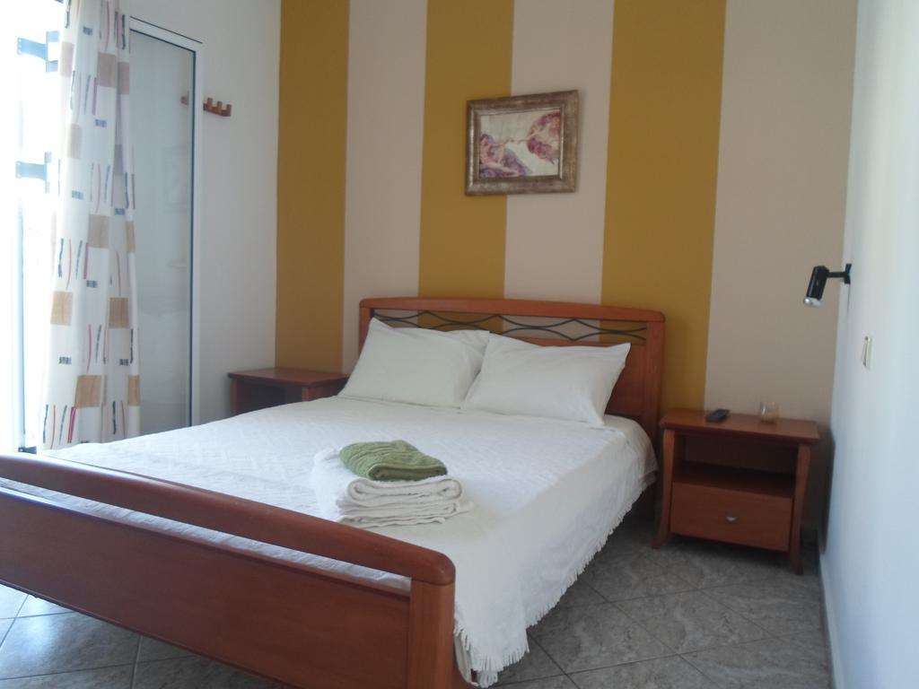 Costareli Aparthotel Fournoi Exterior photo