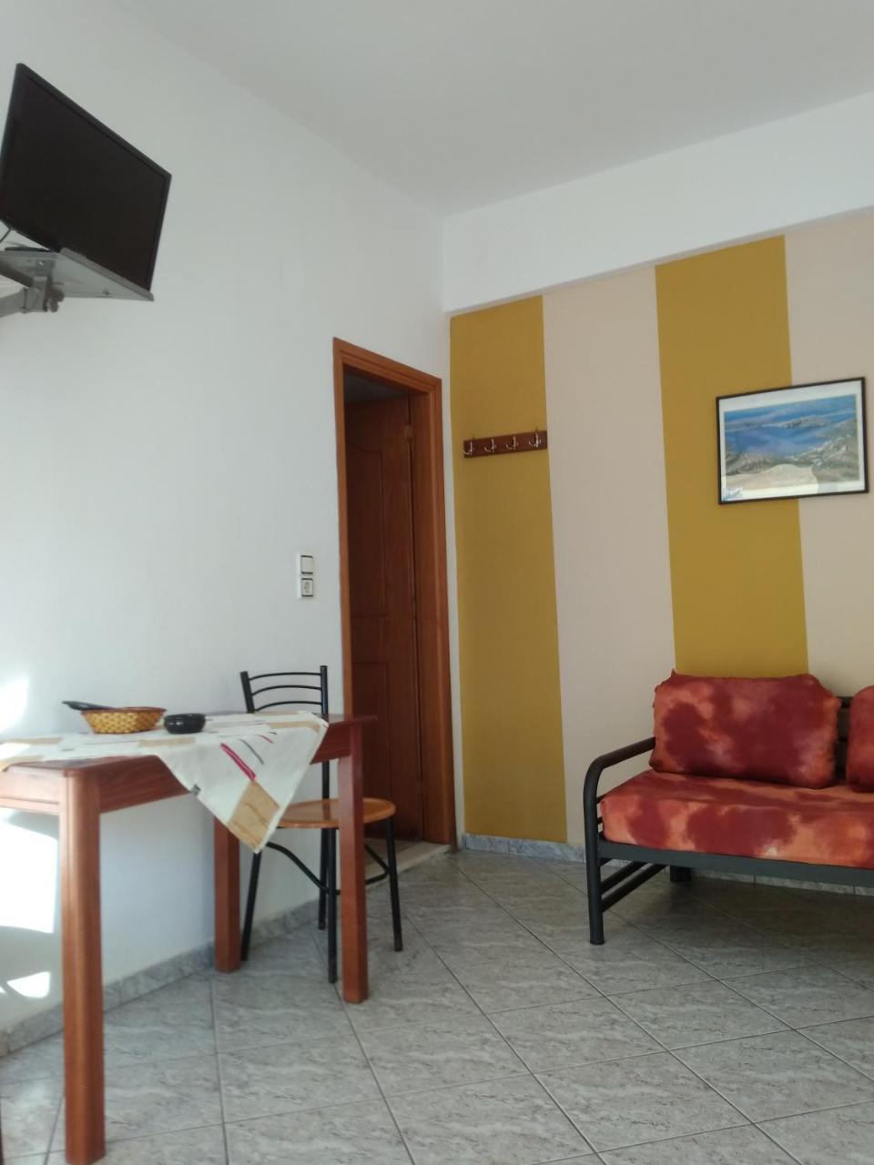 Costareli Aparthotel Fournoi Exterior photo